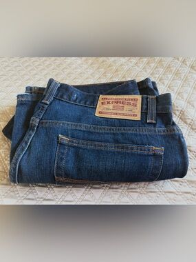 Express Precision Fit Jeans | Size 14 Long | Dark Wash | Like New